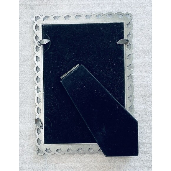 Kohl’s Pewter Picture Frame 4"x6" Clear Rhinestones Happy Holiday Free Standing - Picture 9 of 9